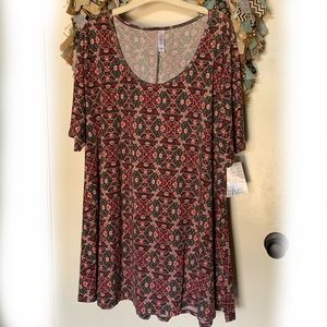 LuLaRoe XL Perfect T